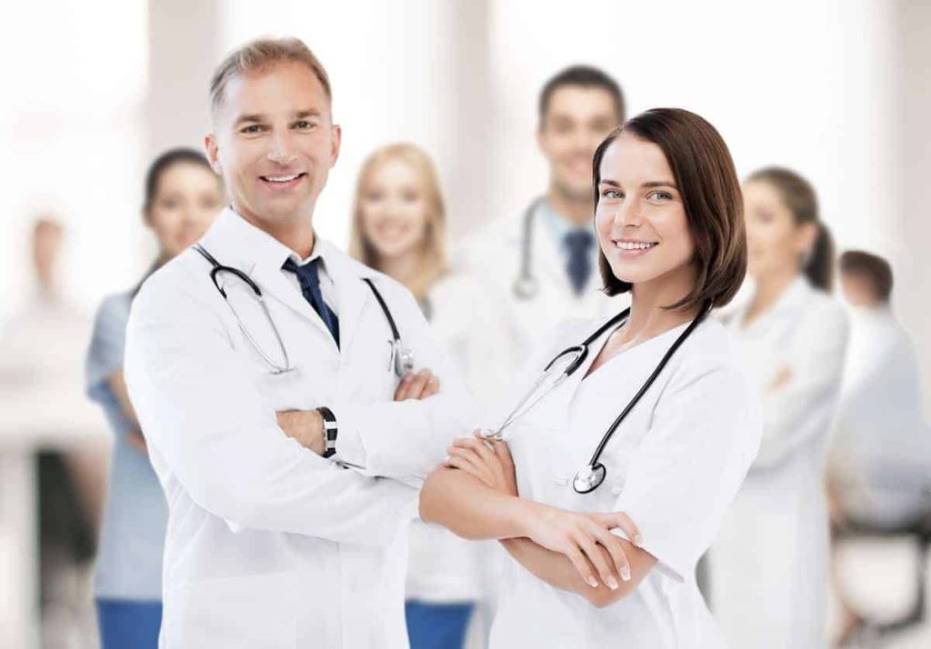 Ophthalmologists versus Optometrists